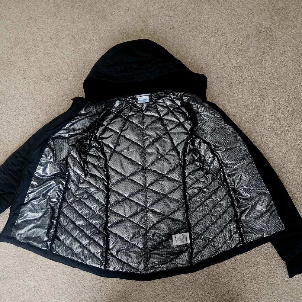 Columbia Women's Black Hooded Omni Heat Jacket - Picture 6 of 6